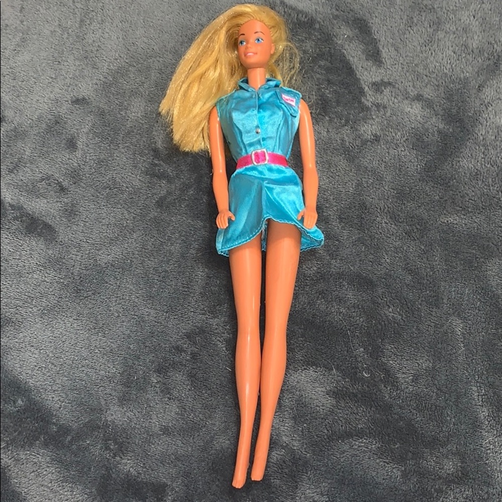 Vintage Barbie with Toy Story 2 Tour Guide Outfit 1999